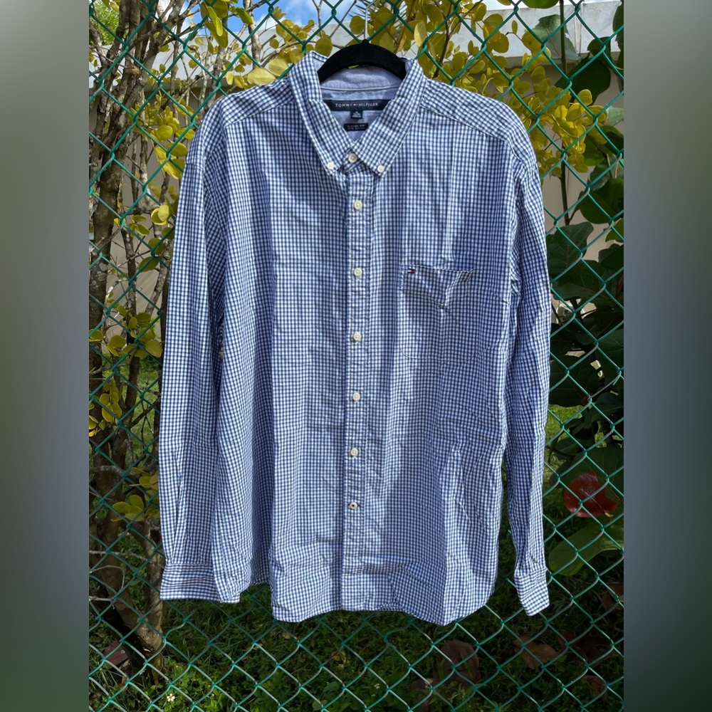 🛍 Tommy Hilfiger Button Shirt | Used like new 
$15.00 | X-Large